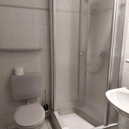 מלון Neustaedter Hof Garni