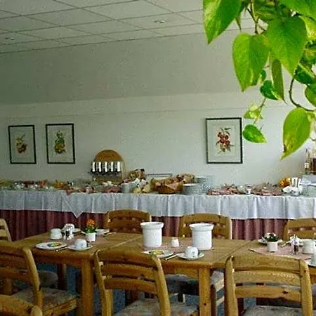 Neustaedter Hof Garni 3*