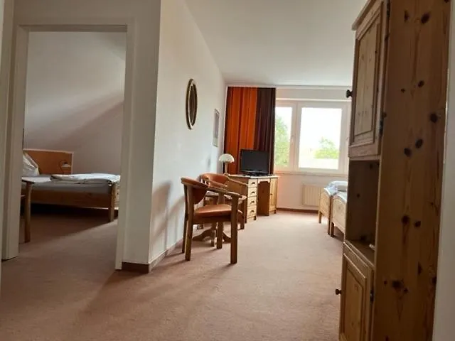 Ξενοδοχείο Neustaedter Hof Garni