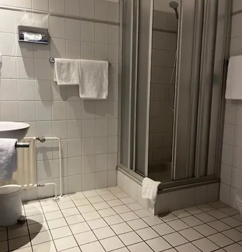 Neustaedter Hof Garni Ξενοδοχείο