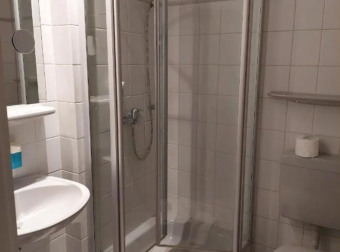 Neustaedter Hof Garni Ξενοδοχείο Neustadt am Rübenberge