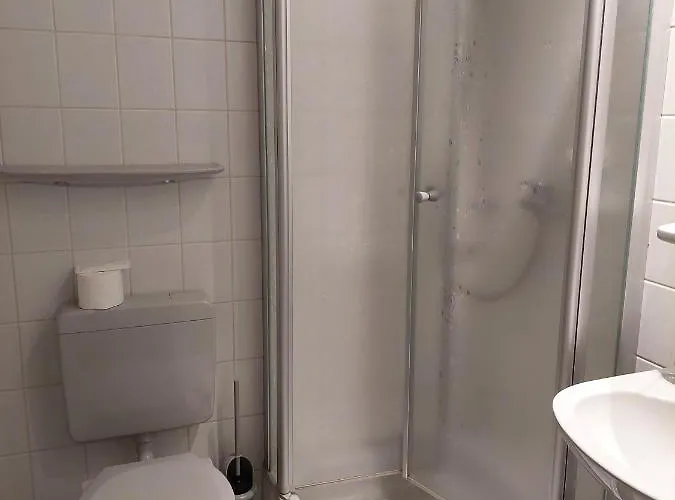 Ξενοδοχείο Neustaedter Hof Garni