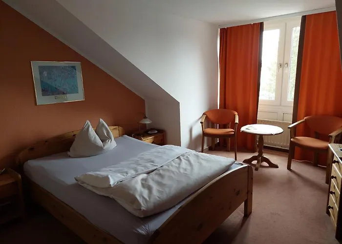 Neustaedter Hof Garni Ξενοδοχείο Neustadt am Rübenberge