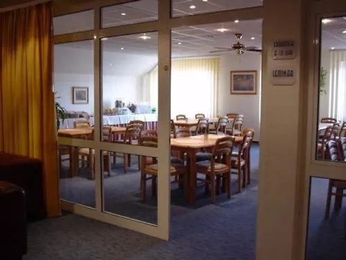 Neustaedter Hof Garni Neustadt am Rübenberge